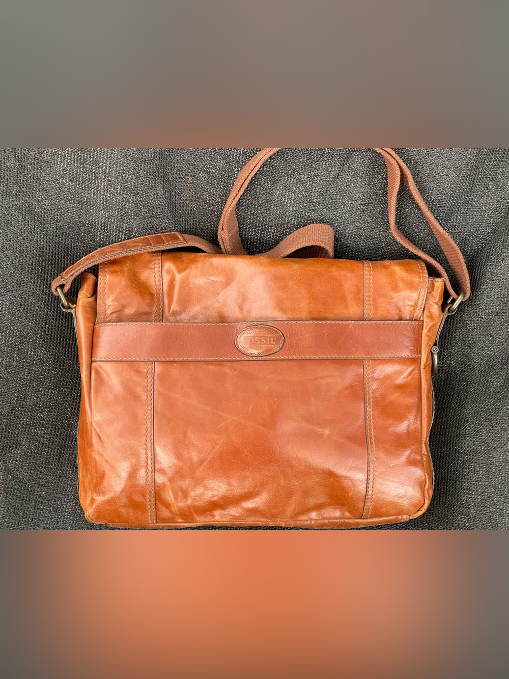 Fossil Men's Leather Messenger Bag - Tan Brown